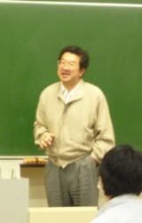 吉田真史 教授